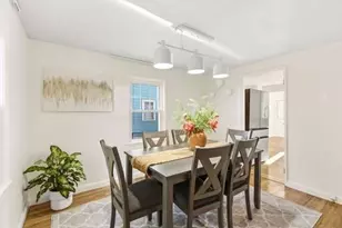 567 Poplar St, Boston, MA 02131 - Photo 12