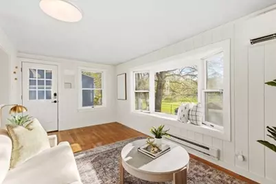 567 Poplar St, Boston, MA 02131 - Photo 18