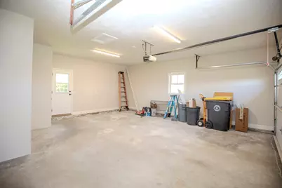 205 Eastview Ave, Somerset, MA 02726 - Photo 24