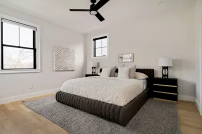 19 South Waverly St, Boston, MA 02135 - Photo 30