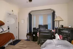 19 Glenwood St, Brockton, MA 02301 - Photo 10