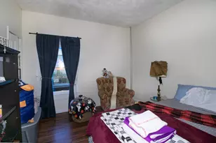 19 Glenwood St, Brockton, MA 02301 - Photo 8
