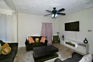 19 Glenwood St, Brockton, MA 02301 - Photo 14
