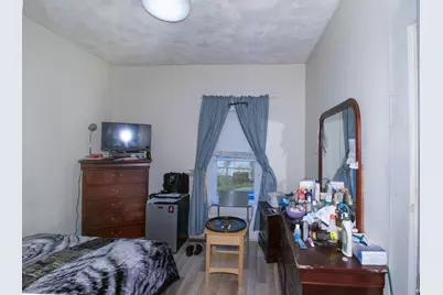 19 Glenwood St, Brockton, MA 02301 - Photo 12