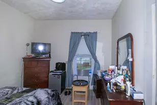 19 Glenwood St, Brockton, MA 02301 - Photo 12