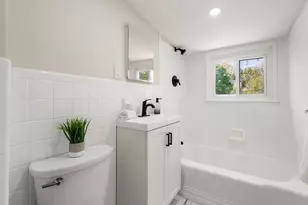 1360 Great Plain Ave, Needham, MA 02492 - Photo 26