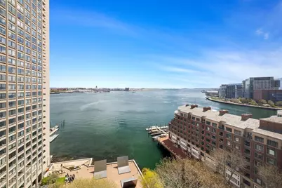 65 East India Row #16E, Boston, MA 02110 - Photo 2
