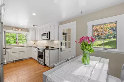 25 Naples Road, Melrose, MA 02176 - Photo 14
