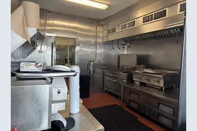 700 Broadway, Everett, MA 02149 - Photo 8