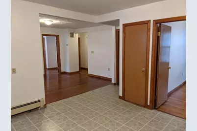13 Spring St, Milford, MA 01757 - Photo 8