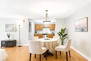 39 Parlin St, Everett, MA 02149 - Photo 2