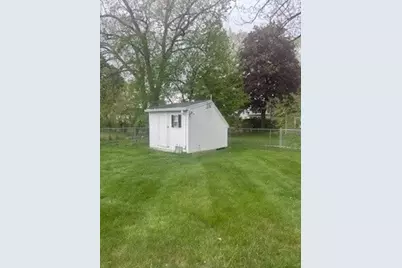 44 Maebeth St, Springfield, MA 01119 - Photo 16