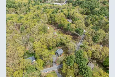 60 Searle St, Georgetown, MA 01833 - Photo 4