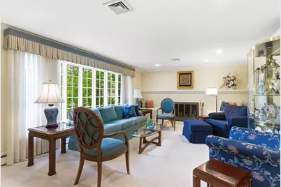 32 Hayden Lane, Bedford, MA 01730 - Photo 10