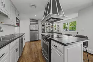 25 Cynthia Rd, Dedham, MA 02026 - Photo 8