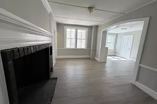 93 Friend St, Amesbury, MA 01913 - Photo 6