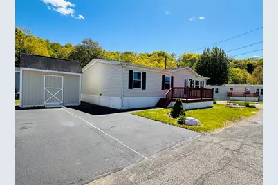 93 Grochmal Ave #119, Springfield, MA 01150 - Photo 4