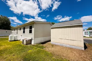 93 Grochmal Ave, Springfield, MA 01150 - Photo 28