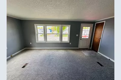 93 Grochmal Ave #119, Springfield, MA 01150 - Photo 14