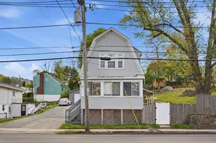 300 Lynn St, Peabody, MA 01960 - Photo 2