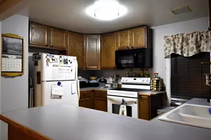 3 Elm St, Oxford, MA 01540 - Photo 10