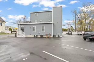 492 Cabot St, Beverly, MA 01915 - Photo 4