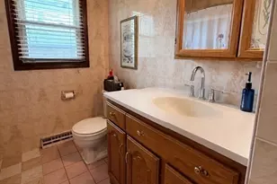 319 Oliver St, New Bedford, MA 02745 - Photo 14