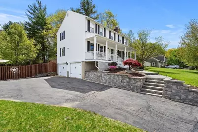 12 Rainbow Cir, Bridgewater, MA 02324 - Photo 4