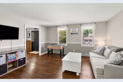 12 Rainbow Cir, Bridgewater, MA 02324 - Photo 16