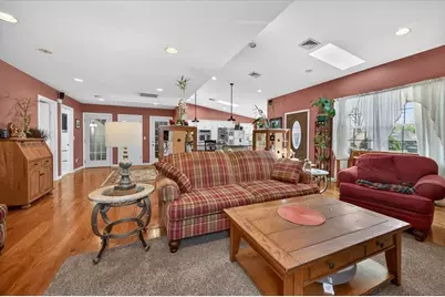 8 Alsop St, Fall River, MA 02723 - Photo 16