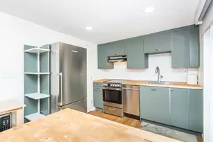 26 Cross St, Waltham, MA 02453 - Photo 8