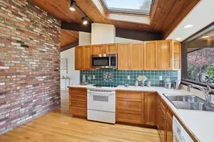 262 South St, Carlisle, MA 01741 - Photo 14