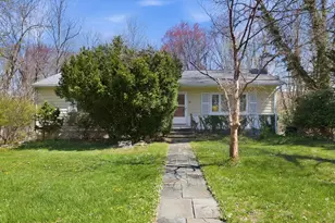 18 Wyman Rd, Lexington, MA 02420 - Photo 1