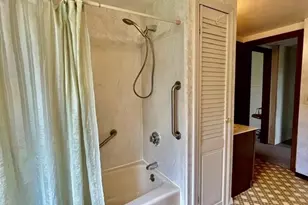 13 Florence St, Chicopee, MA 01013 - Photo 30
