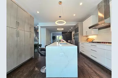 738 Watertown St, Newton, MA 02460 - Photo 10