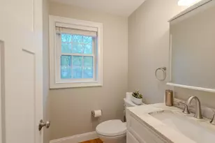 39 Hayward St, Braintree, MA 02184 - Photo 8