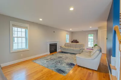 39 Hayward St #9, Braintree, MA 02184 - Photo 6