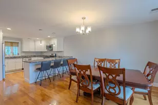 39 Hayward St, Braintree, MA 02184 - Photo 4
