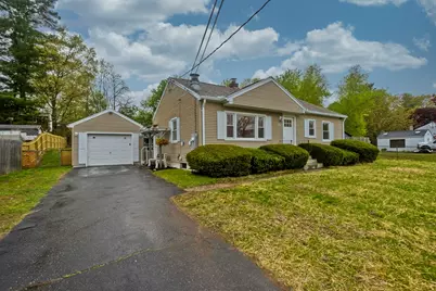 29 Birchwood Rd, Southwick, MA 01077 - Photo 2