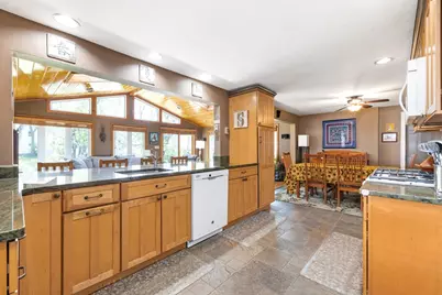 32 Smith Ave, Newton, MA 02465 - Photo 8