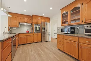 11 Malvern Rd, Norwood, MA 02062 - Photo 16