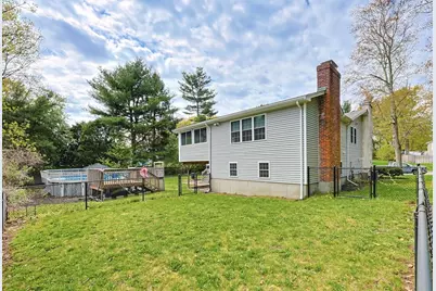 11 Malvern Rd, Norwood, MA 02062 - Photo 4