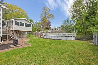11 Malvern Rd, Norwood, MA 02062 - Photo 6