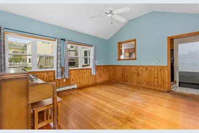 137 Eleanor Dr, Braintree, MA 02184 - Photo 12