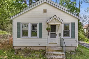 123 Wilson Ave, Athol, MA 01331 - Photo 2