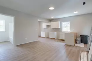 3 Williams St, Pepperell, MA 01463 - Photo 6