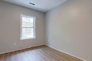 3 Williams St, Pepperell, MA 01463 - Photo 12