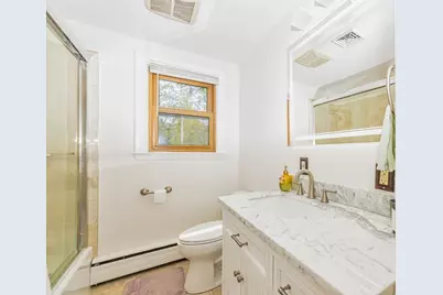 881 Pleasant St, Stoughton, MA 02072 - Photo 10