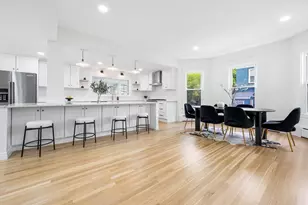 52 Park St, Boston, MA 02132 - Photo 12