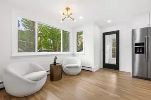 52 Park St, Boston, MA 02132 - Photo 14